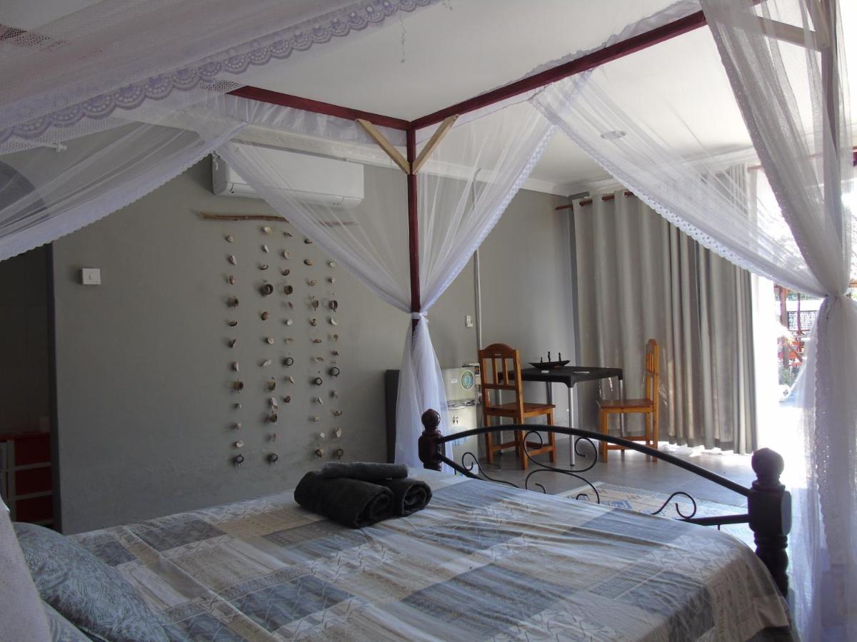 Idc Guest House Багамойо Экстерьер фото