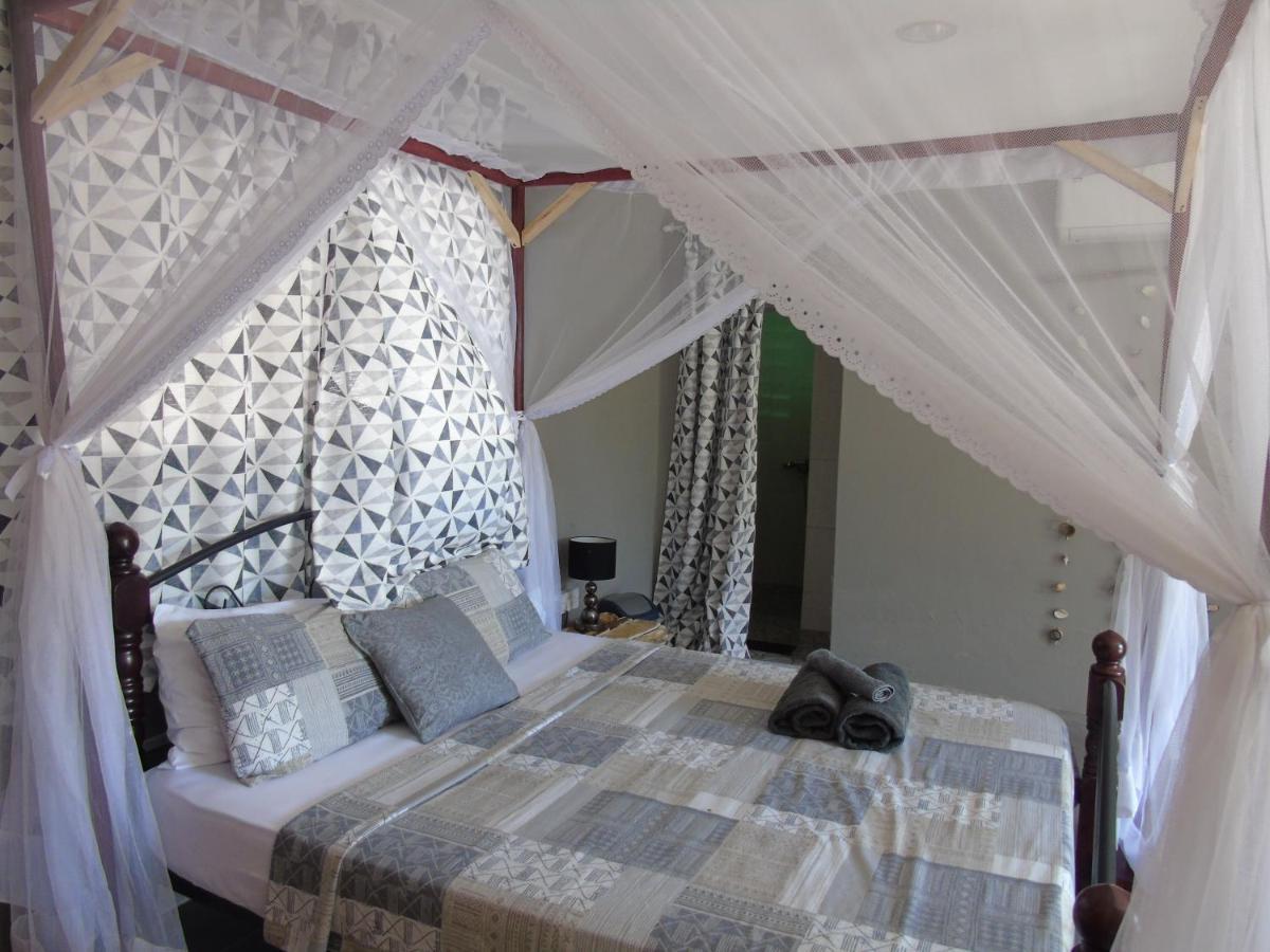 Idc Guest House Багамойо Экстерьер фото