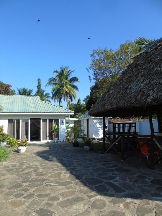 Idc Guest House Багамойо Экстерьер фото